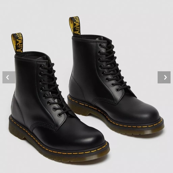 NWT Classic Black Leather Smooth Leather Lace Up Boots Sz US 7 main image 8